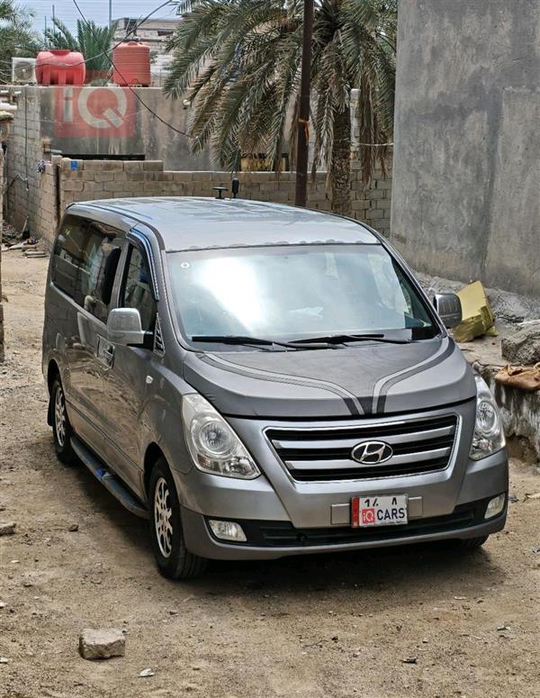 Hyundai Starex 2016 for sale in Iraq - Abu Al-Khaseeb